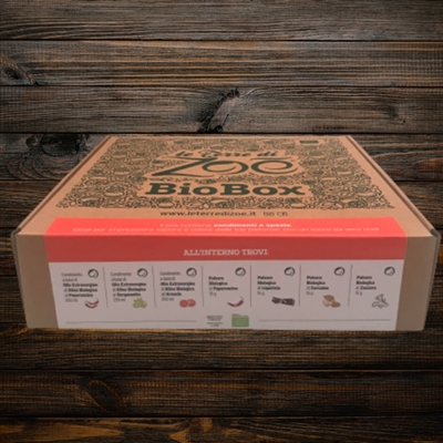 Bio Box with 3 flavored condiments and 4 Bio spices Le terre di zoè 2